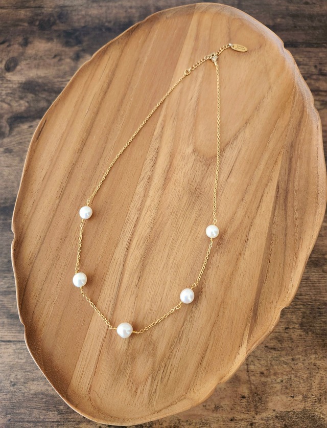 ボタンパールステーションネックレス