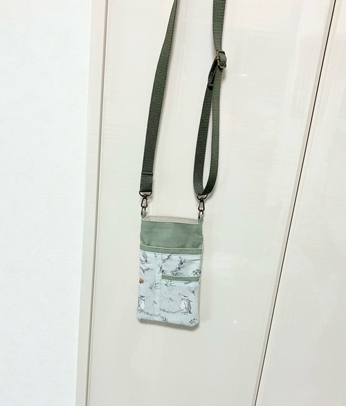 スマホポシェット　ミニショルダー　アクファクトゥム｜とりさん工房ーかわいいハンドメイドポーチ