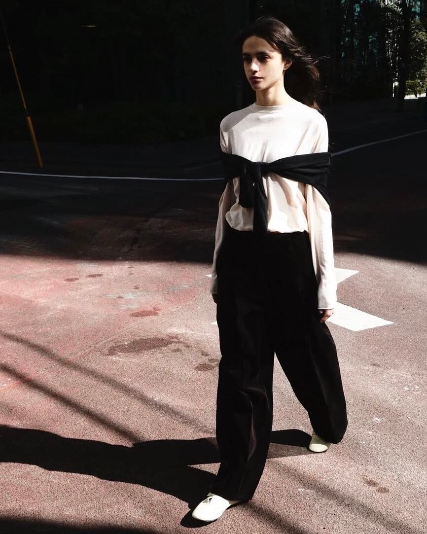 Nikki ESSENTIAL PIECES/corduroy wide trousers | Coffee Restaurant