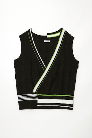 CROSS KNIT VEST