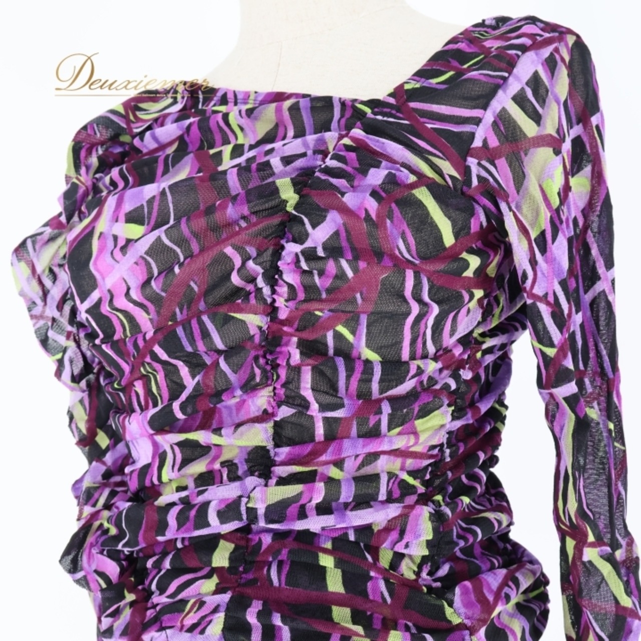 社交ダンス 衣装 チャコット Chacott トップス スカート ツーピース セットアップ 紫 柄 模様 ラテン 上下セット 伸縮 レッスン パーティ 発表会 日本製 パープル系 ブラック系 おしゃれ 衣装 レディース Mサイズ 発表会衣装 バレエ用衣装 ダンスウエア お洒落