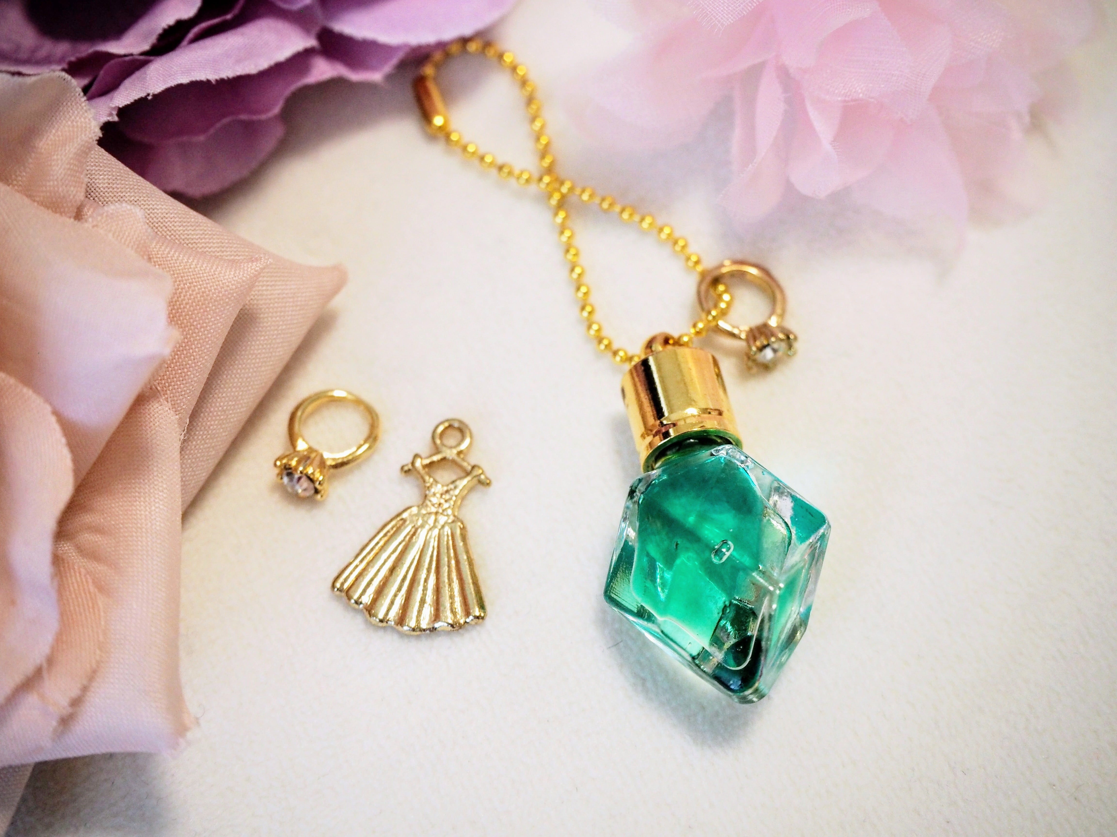 幸せな結婚や再婚を叶えたい方におすすめ♡繁栄、拡大のメモリーオイル