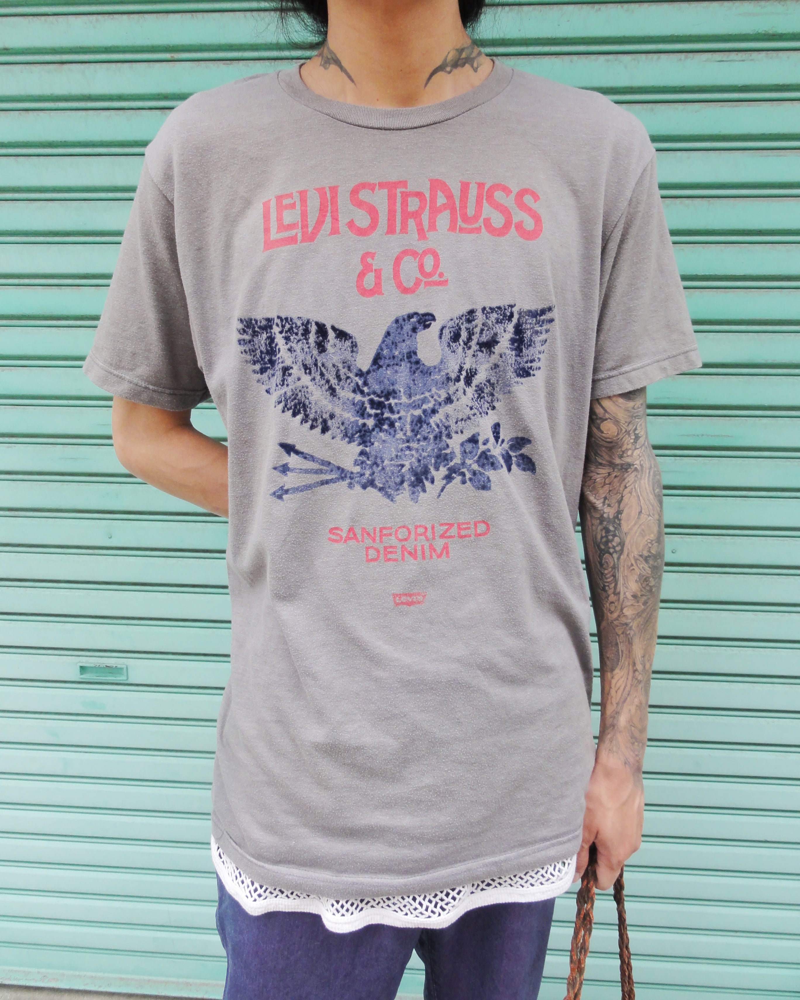 00's Levi's T-Shirt Vintage Style Product