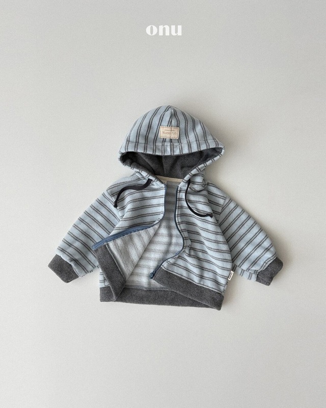 予約⌇onu/ Milk soda hood zip-up