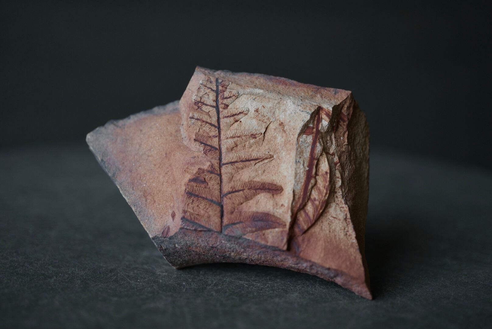 天然石灰皿　PASSED BIGBA 大理石か？化石様がたまにあり？貴重な珍品 天然石灰皿 PASSED BIGBA 大理石か？化石様がたまにあり？貴重な珍品