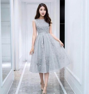 送料無料 未使用 発表会 結婚式 二次会 イベント パ－ティ－ 刺 フォ－マル チュール ドレス 9号 M [OPN2117]