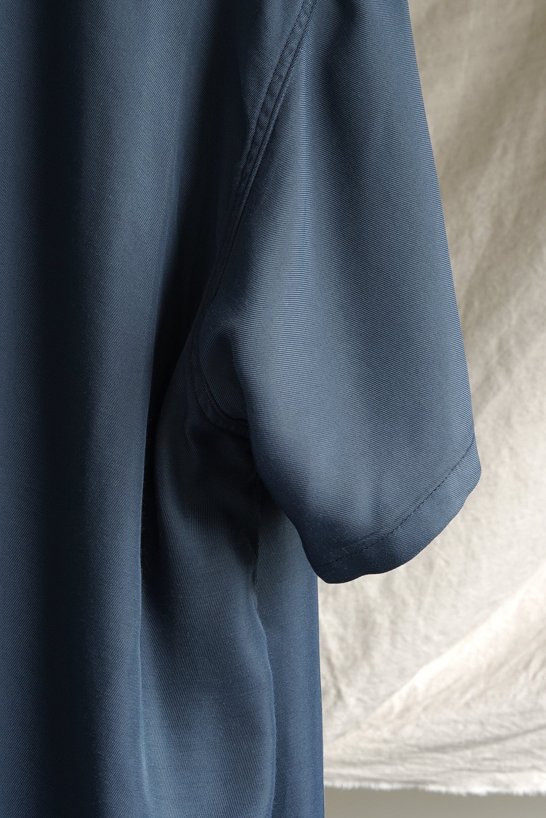 TUKI - 原田服飾研究所 - BLOUSES / BLUE GRAY | Brownie