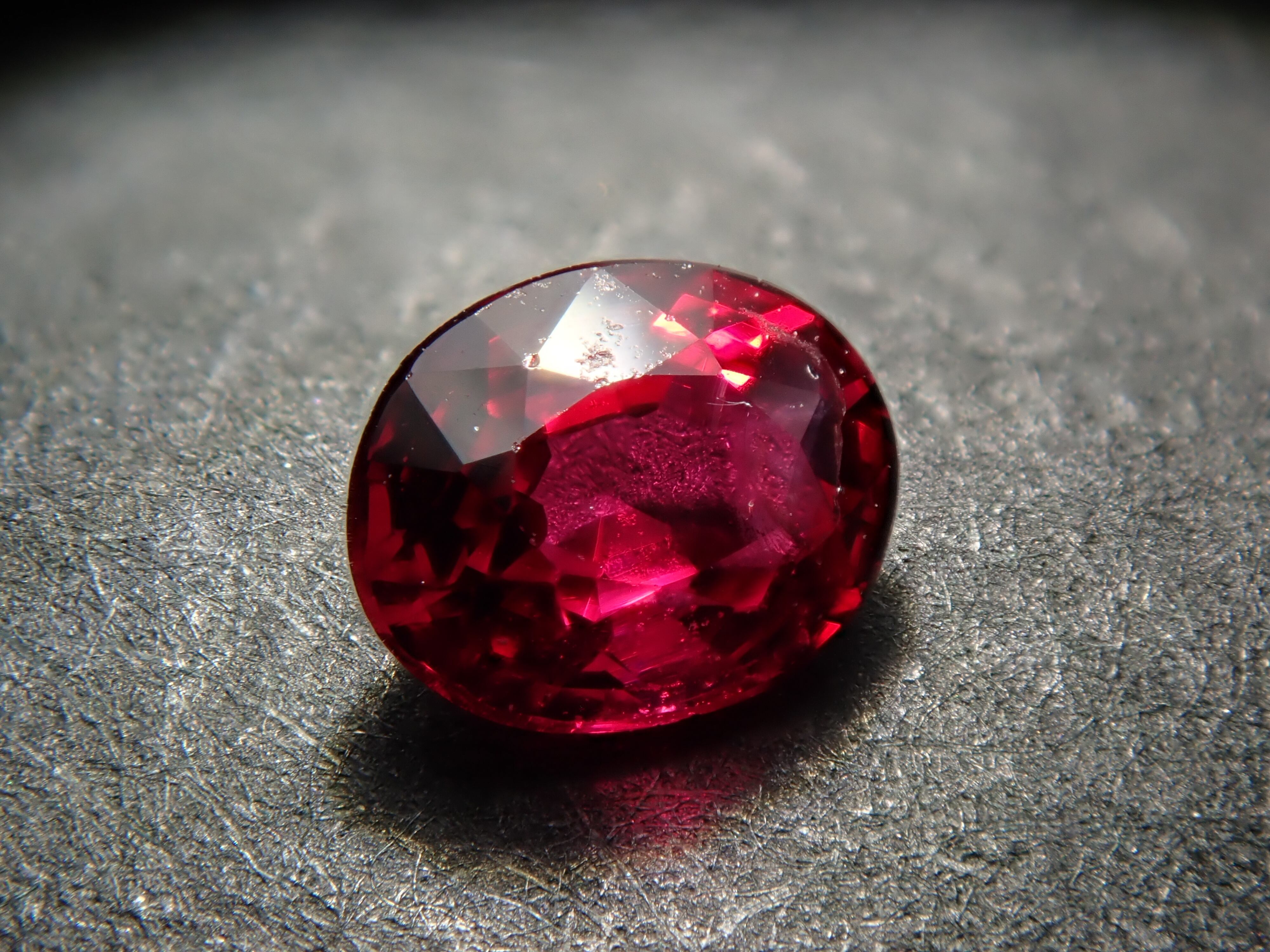 【新商品】ビルマ産レッドスピネル 0.151ct