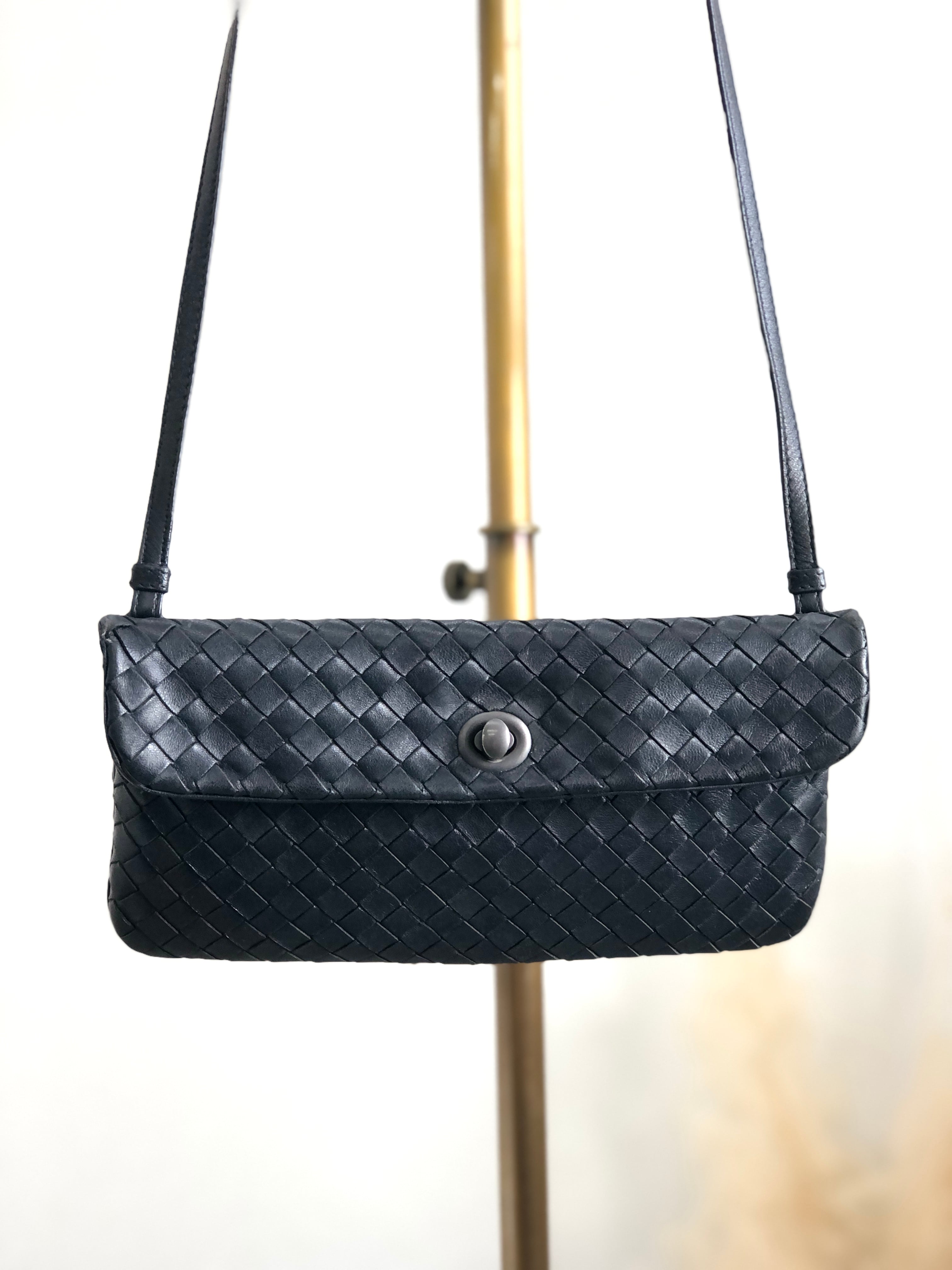 Bottega Veneta ボッテガ・ヴェネタ イントレチャート Bottega Veneta ボッテガ・ヴェネタ イントレチャート