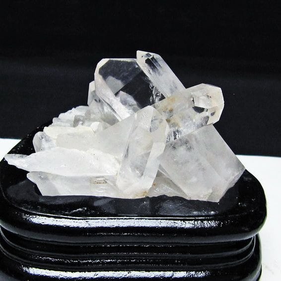 水晶 クラスター マダガスカル産 台座付属 水晶 原石 一点物 172-4349