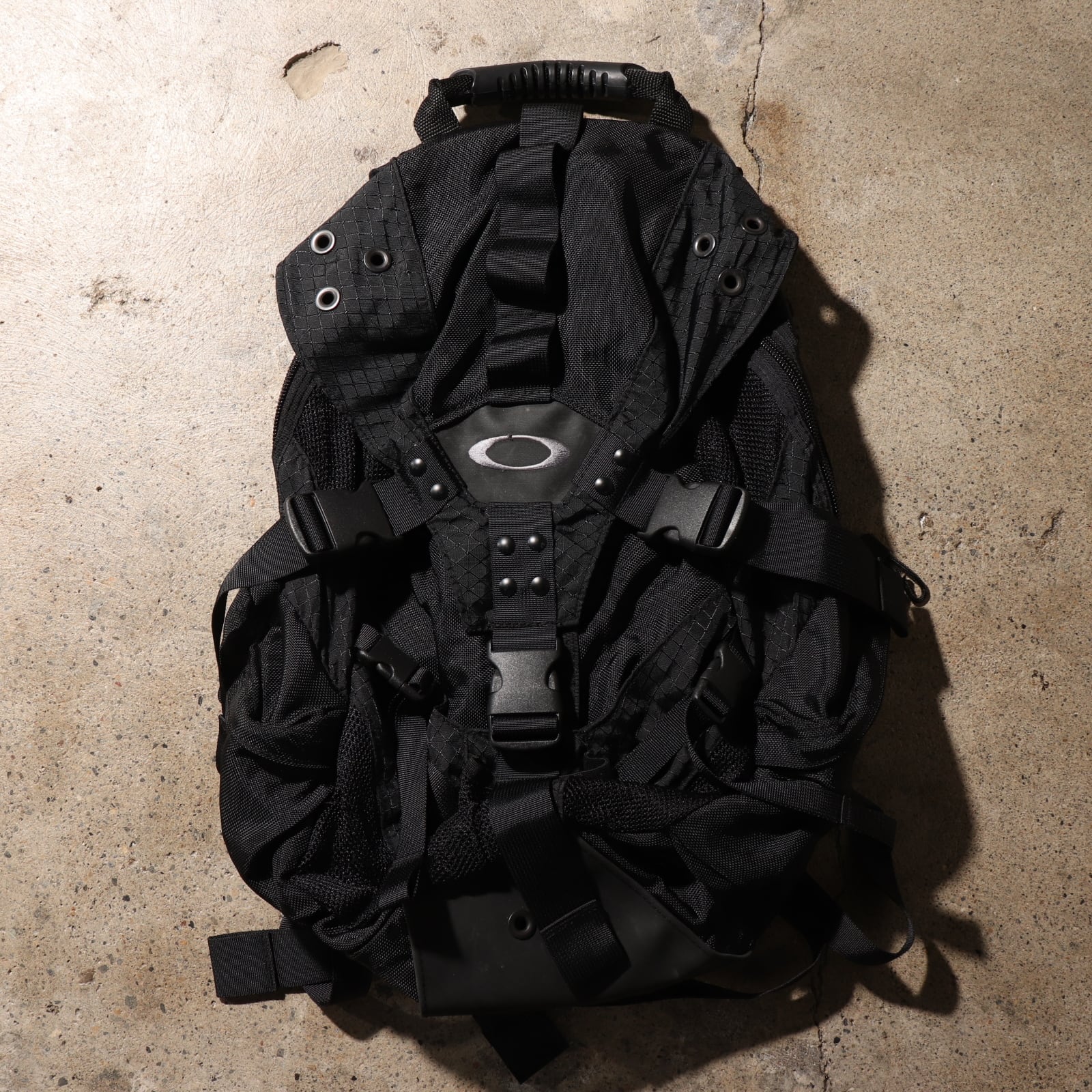oakley icon やすく pack リュック バッグ 00s 90s y2k