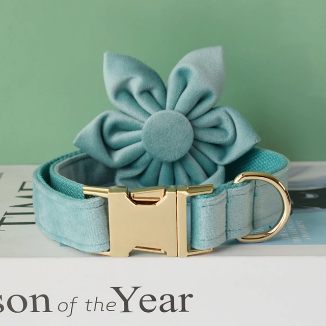 【お花シリーズ】ミントグリーン×ベロア迷子札刻印サービス・犬用首輪＆フラワー