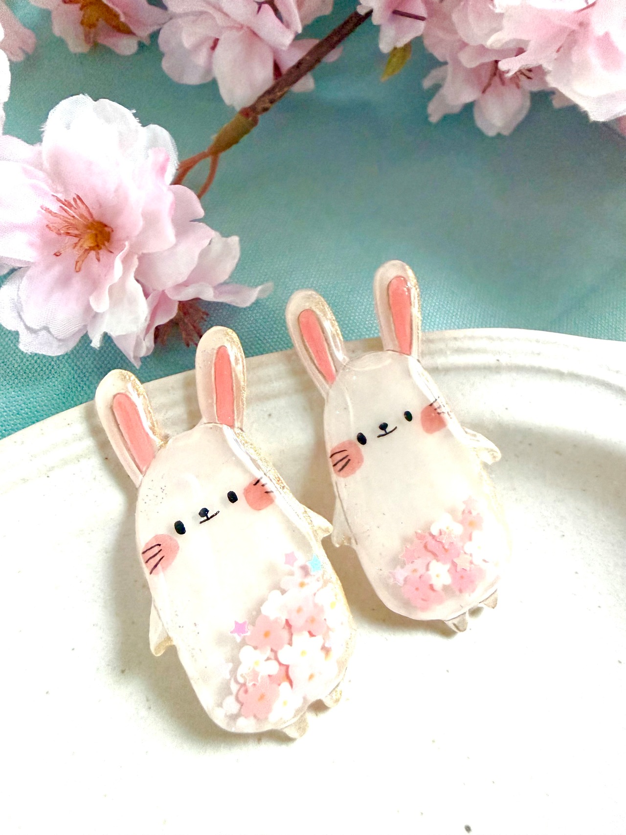 ブローチ『ぴょこぴょこうさぎさん』ストーリーカード付き