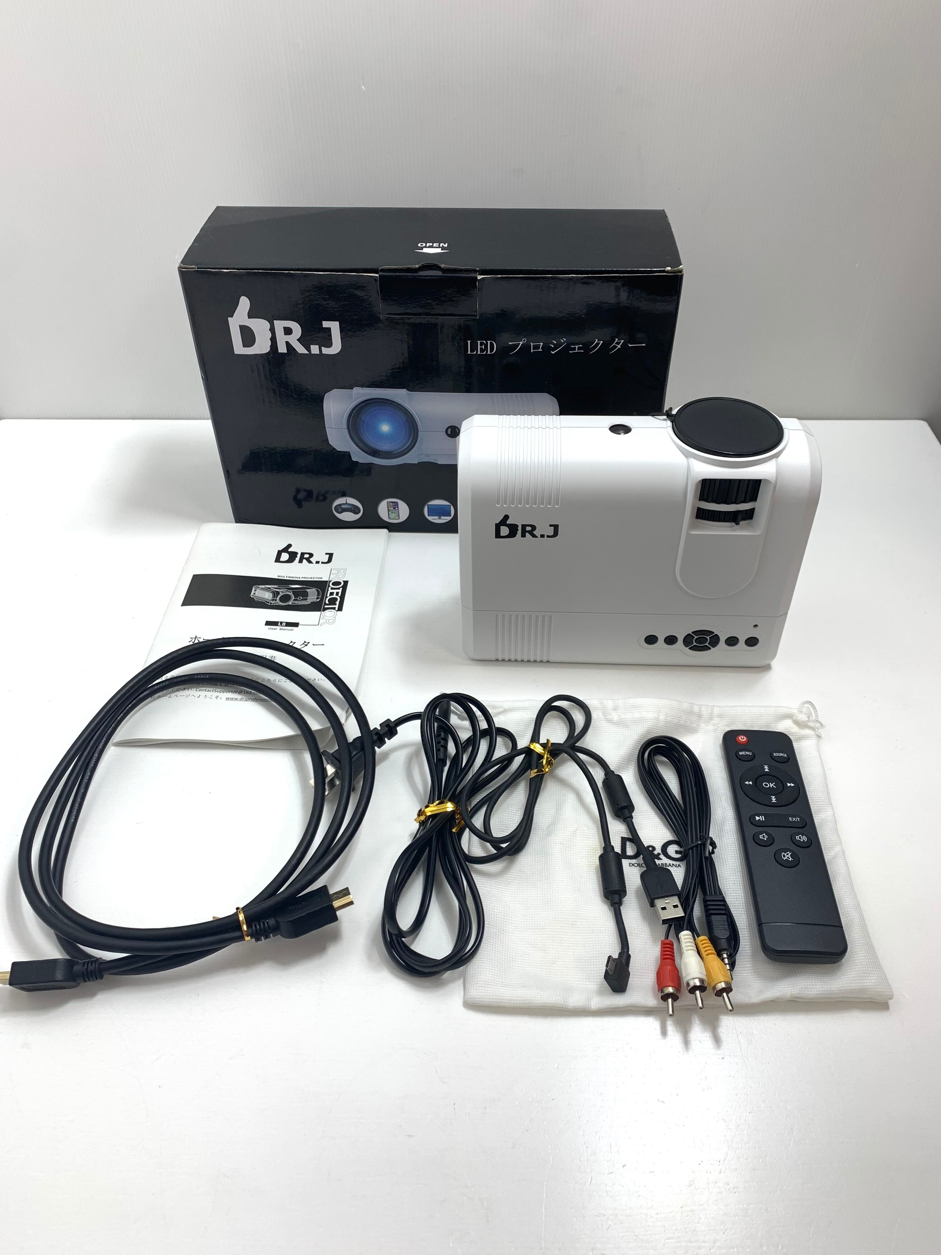 DR.J 小型プロジェクター2400ルーメン 中古」 DR.J LED プロジェクター