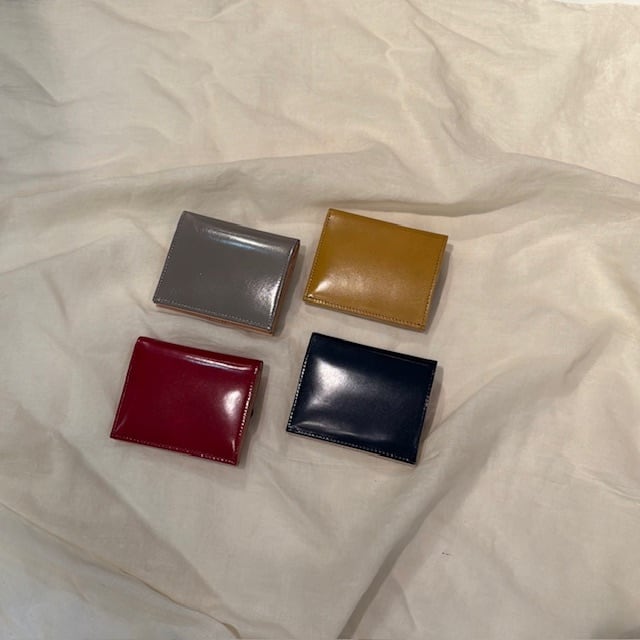 B.stuff ミニマム三つ折りお財布