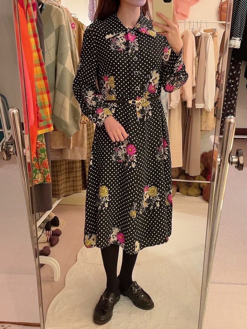 rétro flower white dot flare one-piece