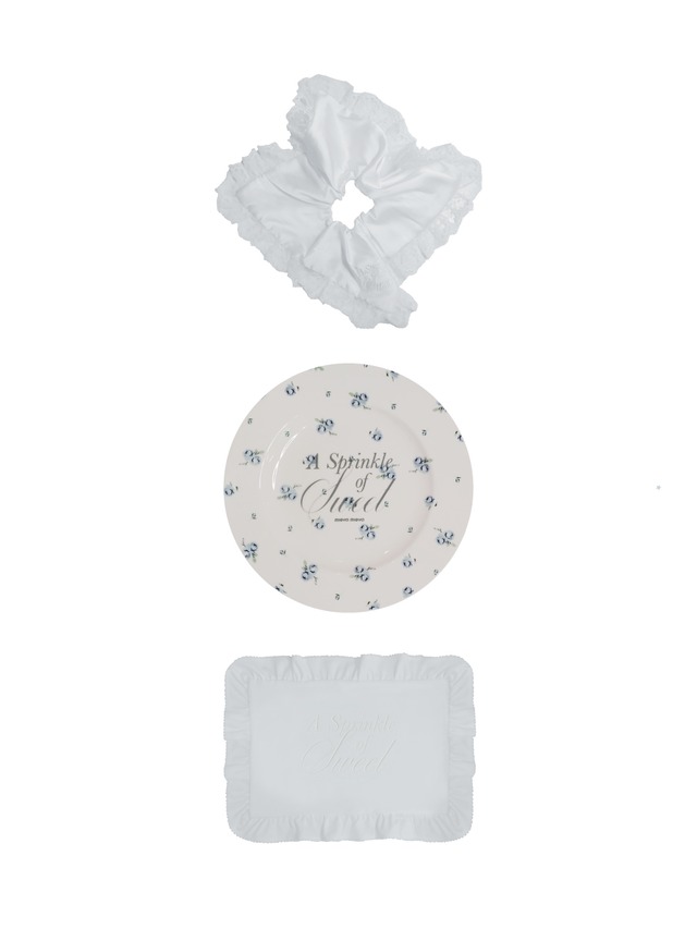 MIEYA '25 HOLIDAY BOX -A Sprinkle of Sweet-