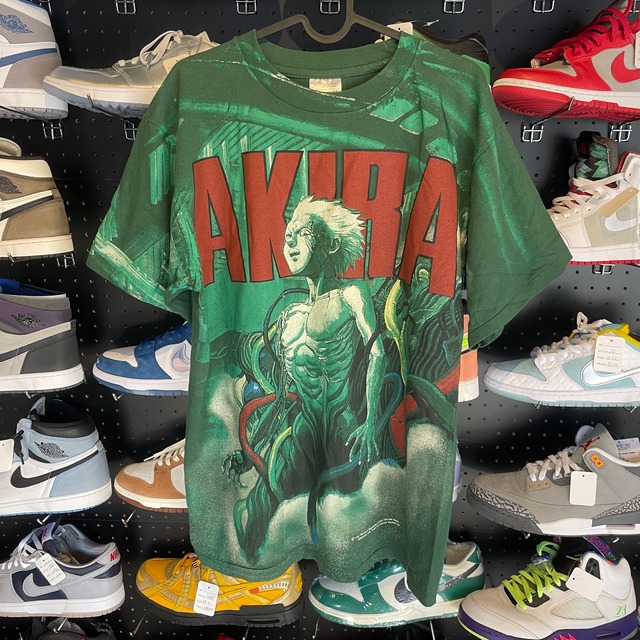 Vintage AKIRA TEE Thai boot