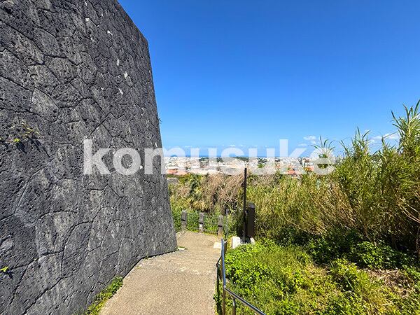 komusuke-select-14_風景・街_首里上の毛×5枚