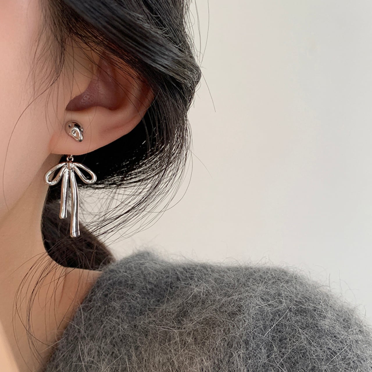 シルバー リボン ビーンピアス