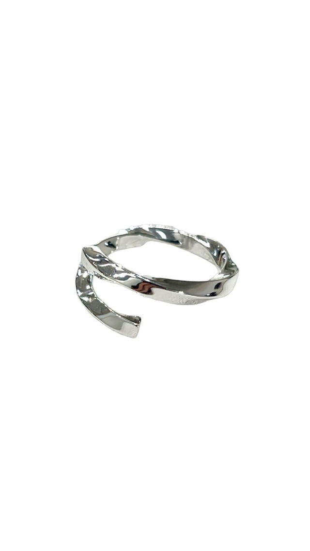 【13lue】twist ring