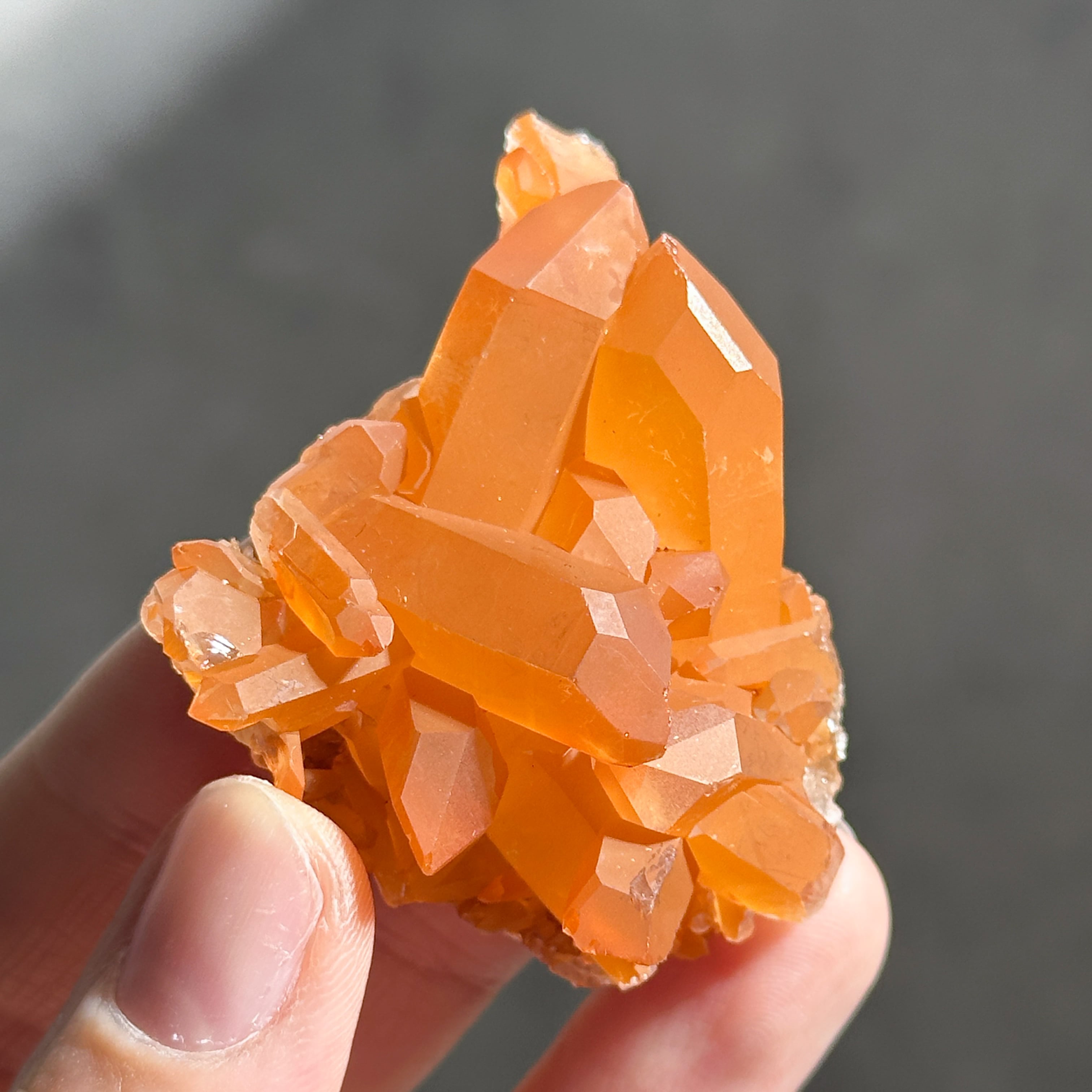 ミナスジェライス産タンジェリンクォーツ クラスター45◇ Tangerine