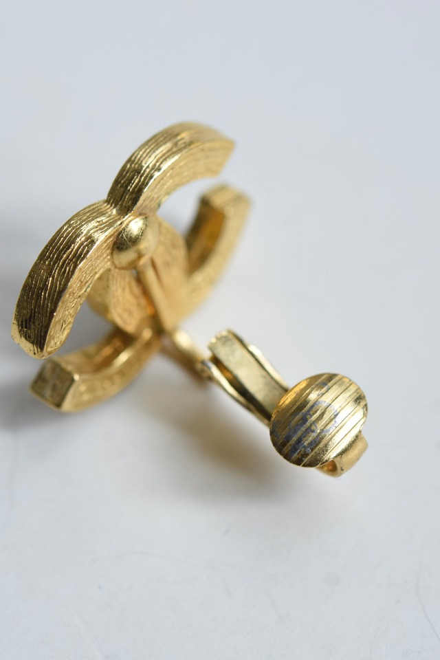 IORI／"CHANEL" earring／coco mark stone