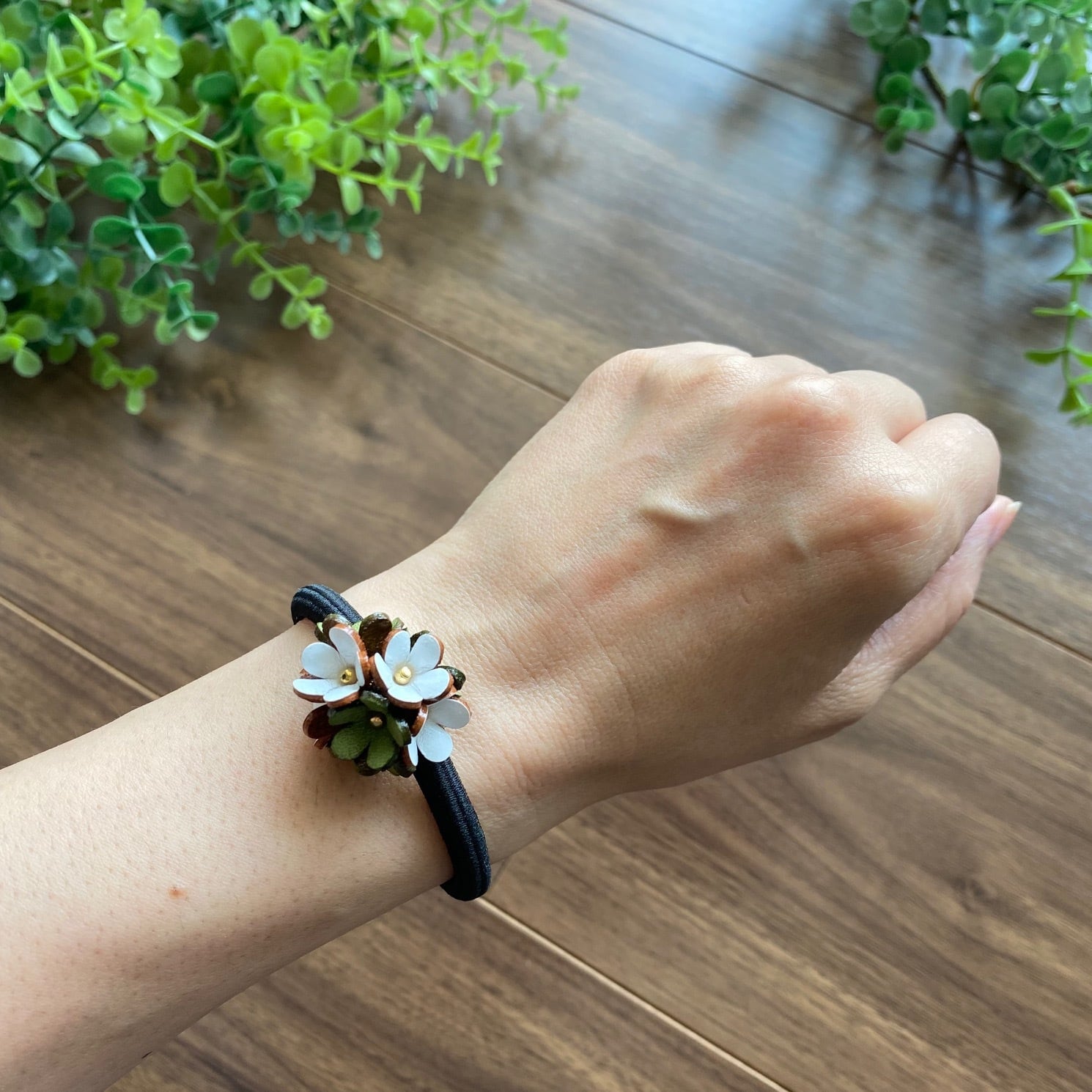 ジャスミン ヘアゴム(オリーブカラー） | Allamanda-leather