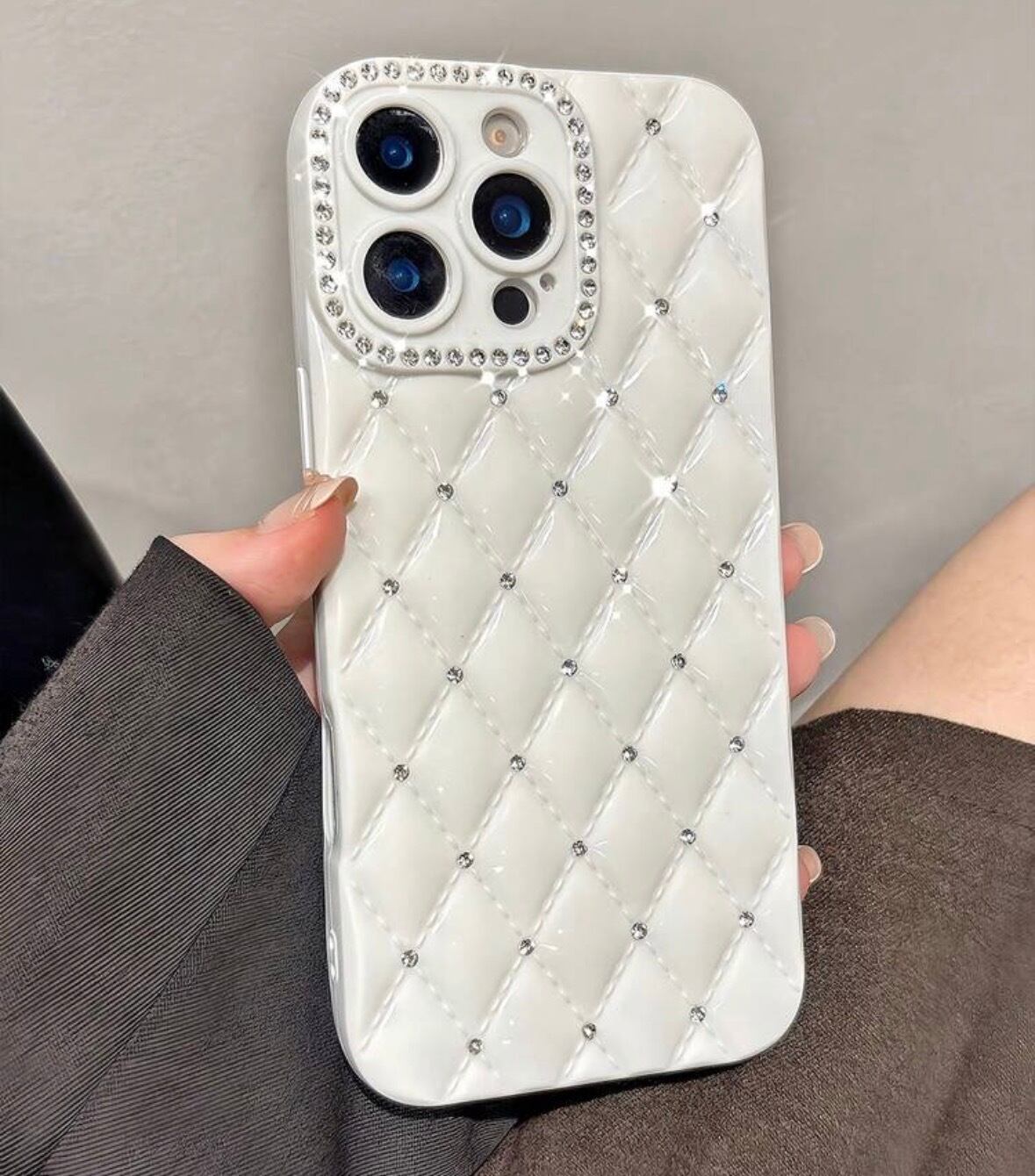 ラスト1点】iPhone14ProMax ケース キルティング ビジュー ホワイト 白