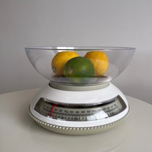 70s kitchen food scale