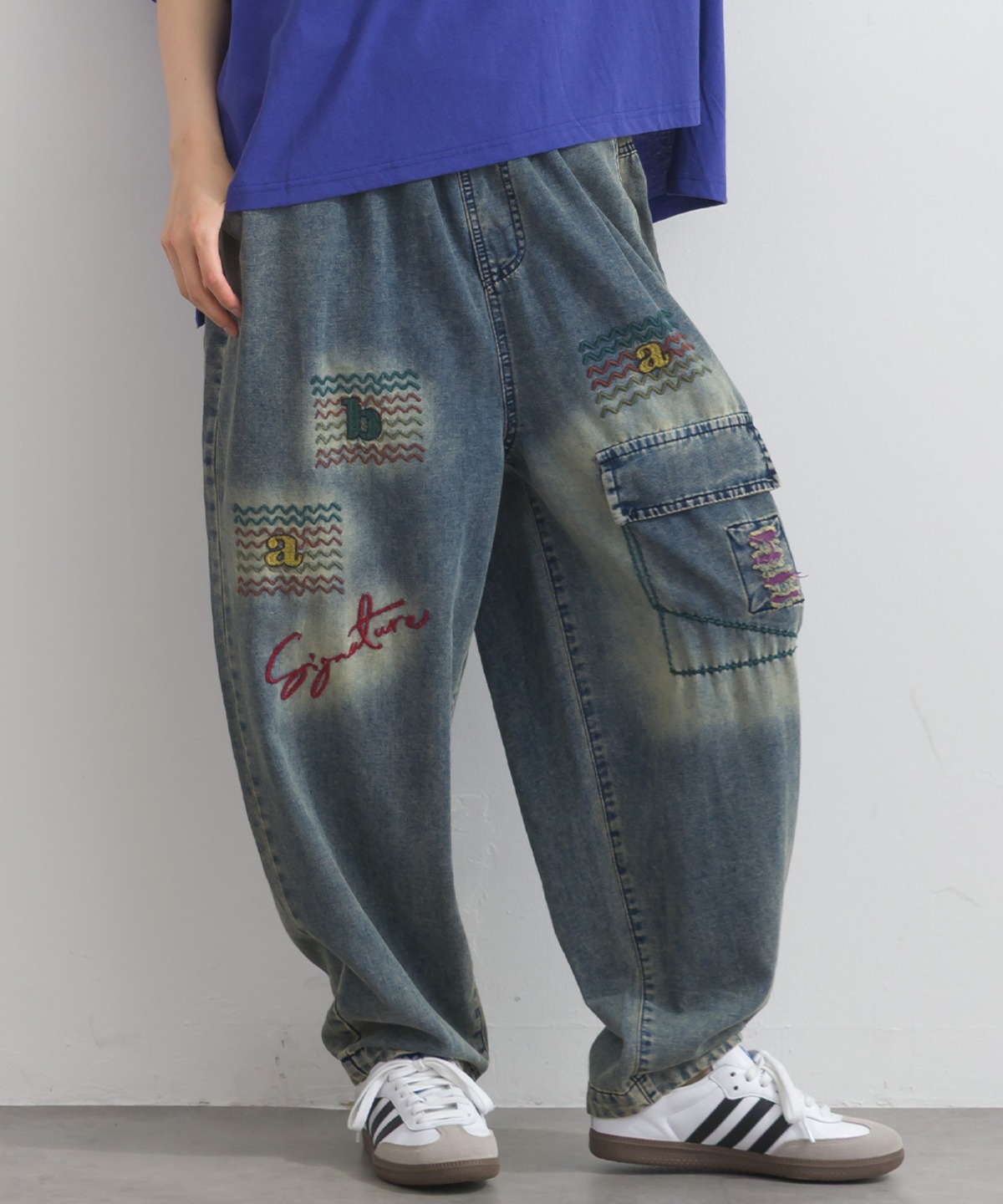 D262153 刺繍デザインデニムパンツ / Embroidered Design Denim Pants 