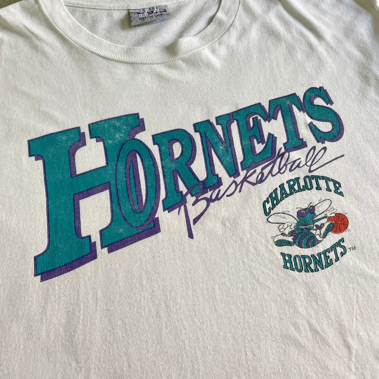 90年代 NBA CHARLOTTE HORNETS チームロゴ プリントTシャツ メンズXL 