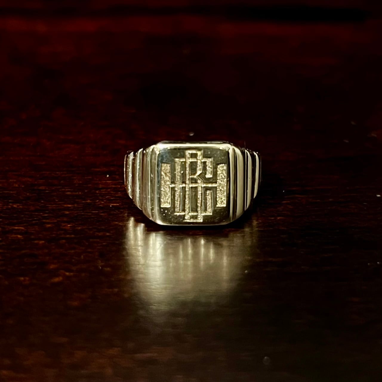 Ring | THE OLDER VINTAGE