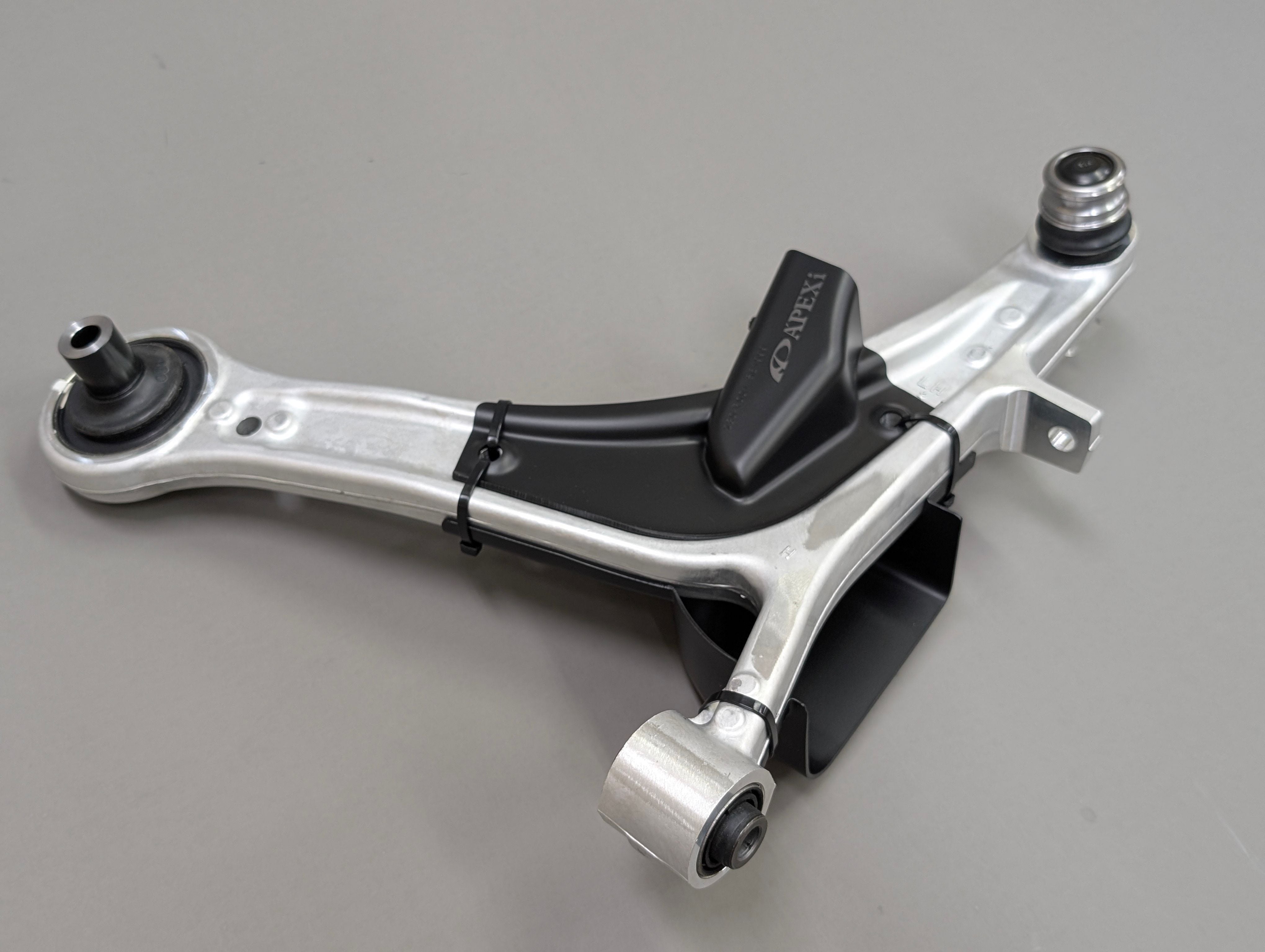スバルSUBARU WRX VAB/VAG N1 BRAKE AIR SHROUD（ブレーキダクト）左右
