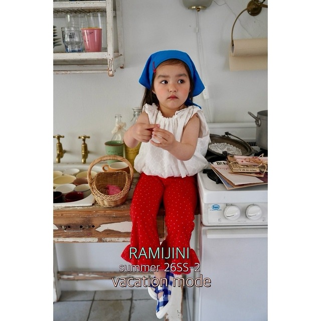 [Ramijini] Eurohol Sleeveless T-shirt (JS/JM) / [라미지니] 유로훌나시티 (JS/JM)