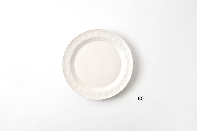 アカンサスレリーフ皿６寸（B＋）79、80
