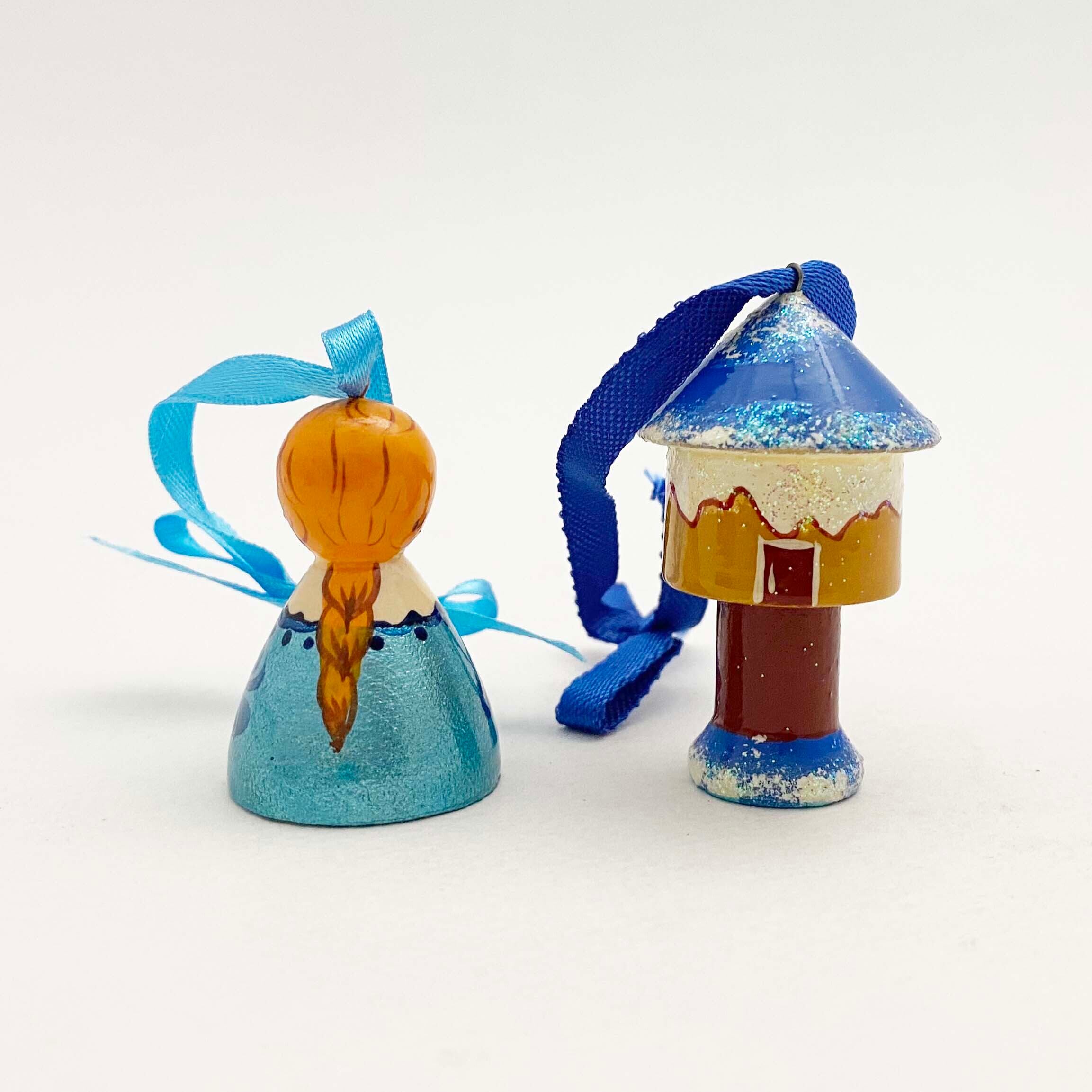 三つ編の女の子と家のオーナメント（2個セット）