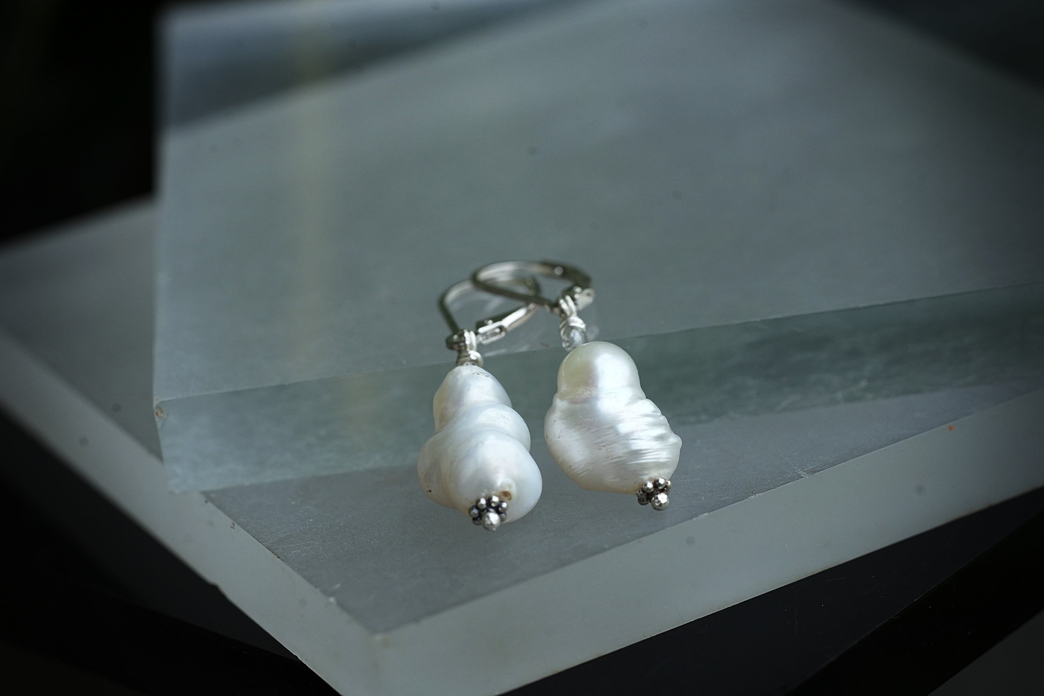 真珠パール・バロック・フレッシュウォーター ピアス2240