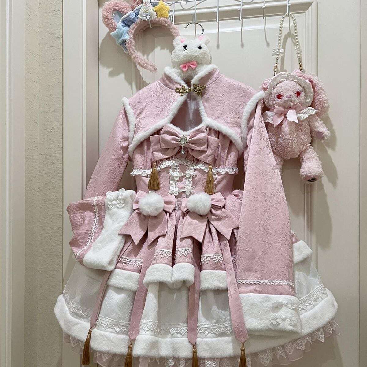 ロリータ服 中華ロリィタ】冬ロリータ クリスマス風フルセットアップ｜ケープ付き