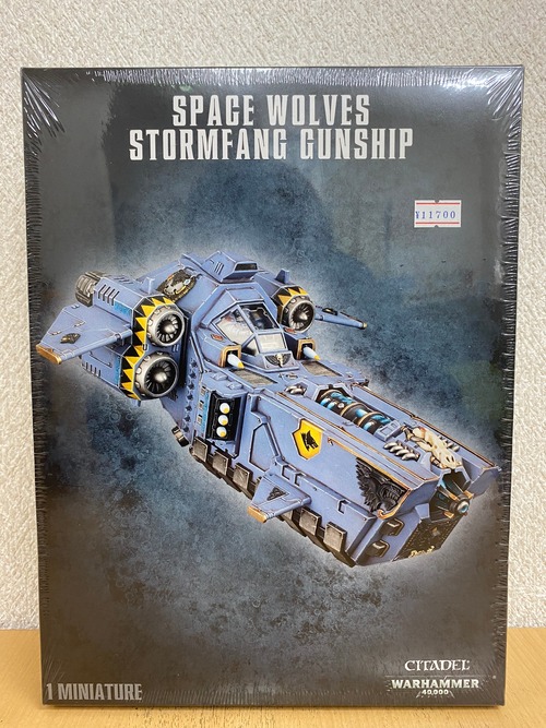 SPACE WOLVES STORMFANG GUNSHIP