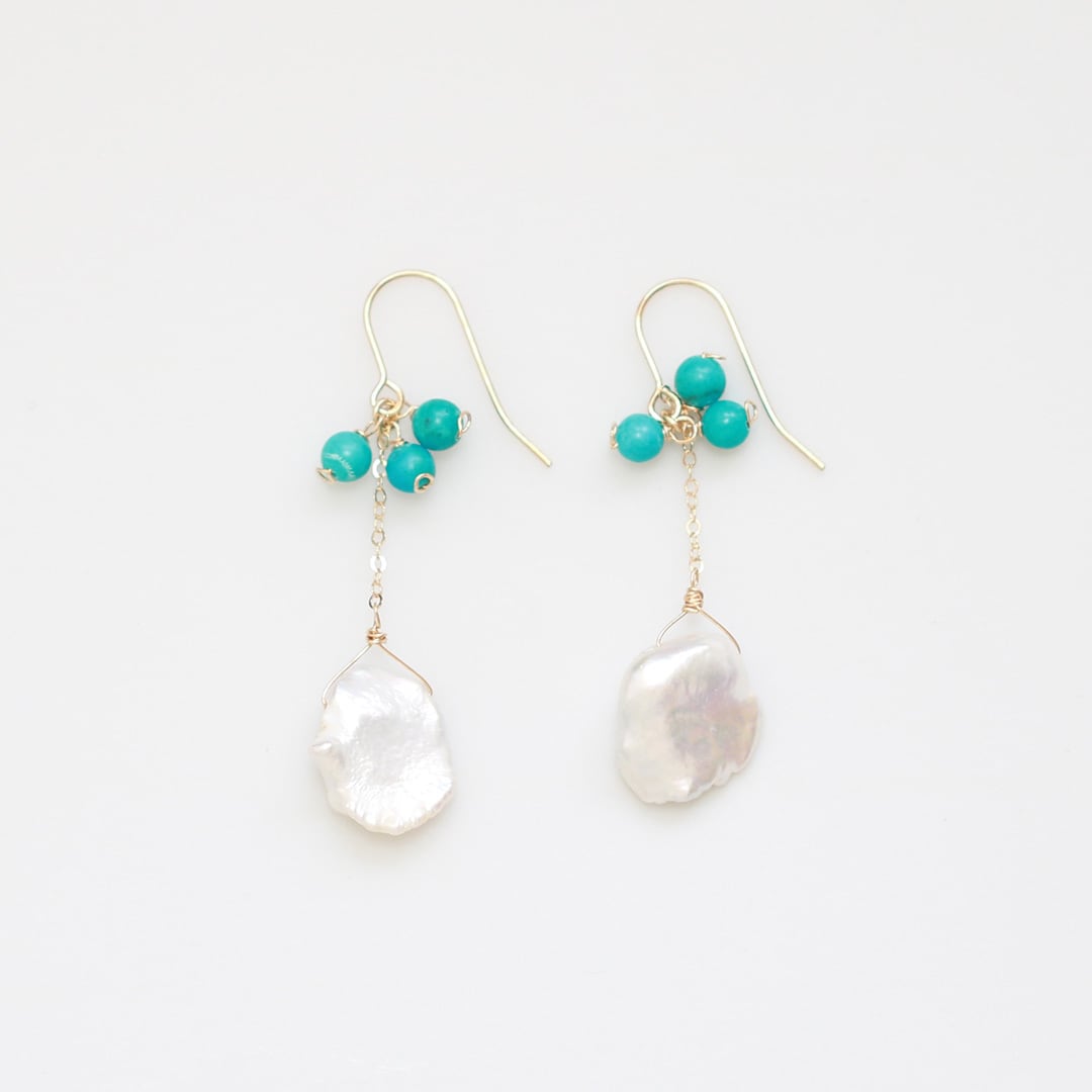 １4Kgf天然石 ミルキーグレイッシュミネラルアートのピアス(^^) k14gf turquoise flowerpearl ピアス mm1248 | 【MeiNu（メイニュウ