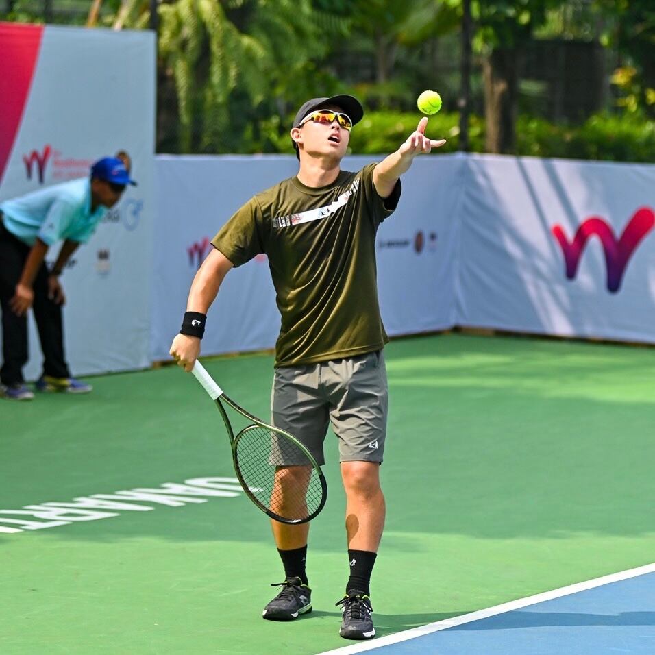 テニス 4deb621e68463851a62c78f4e61ee9