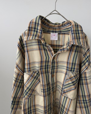 -BIG MAC- Vintage 70s XL Flannel shirt