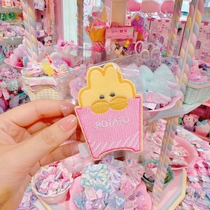 【C1】4-35クリップブローチ