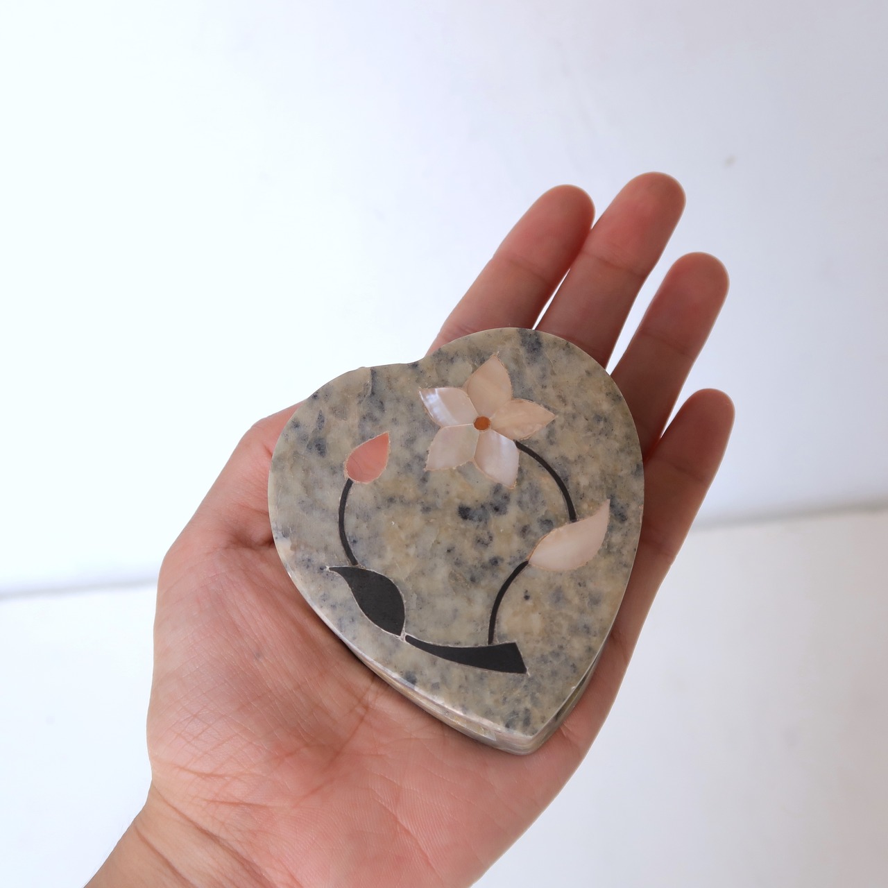 ハートのお花のケース-ブルー