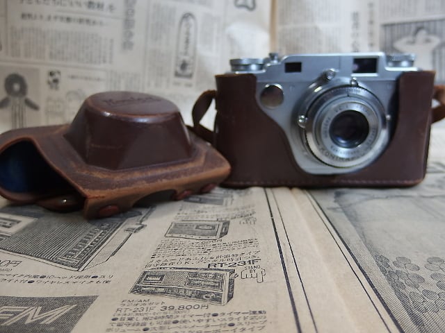 フィルムカメラ コニカⅡ型 KONIRPID-S レザーカバー付き | ヒカウキ ...