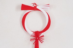 水引のお飾り「紅白に松に垂れ」愛媛県