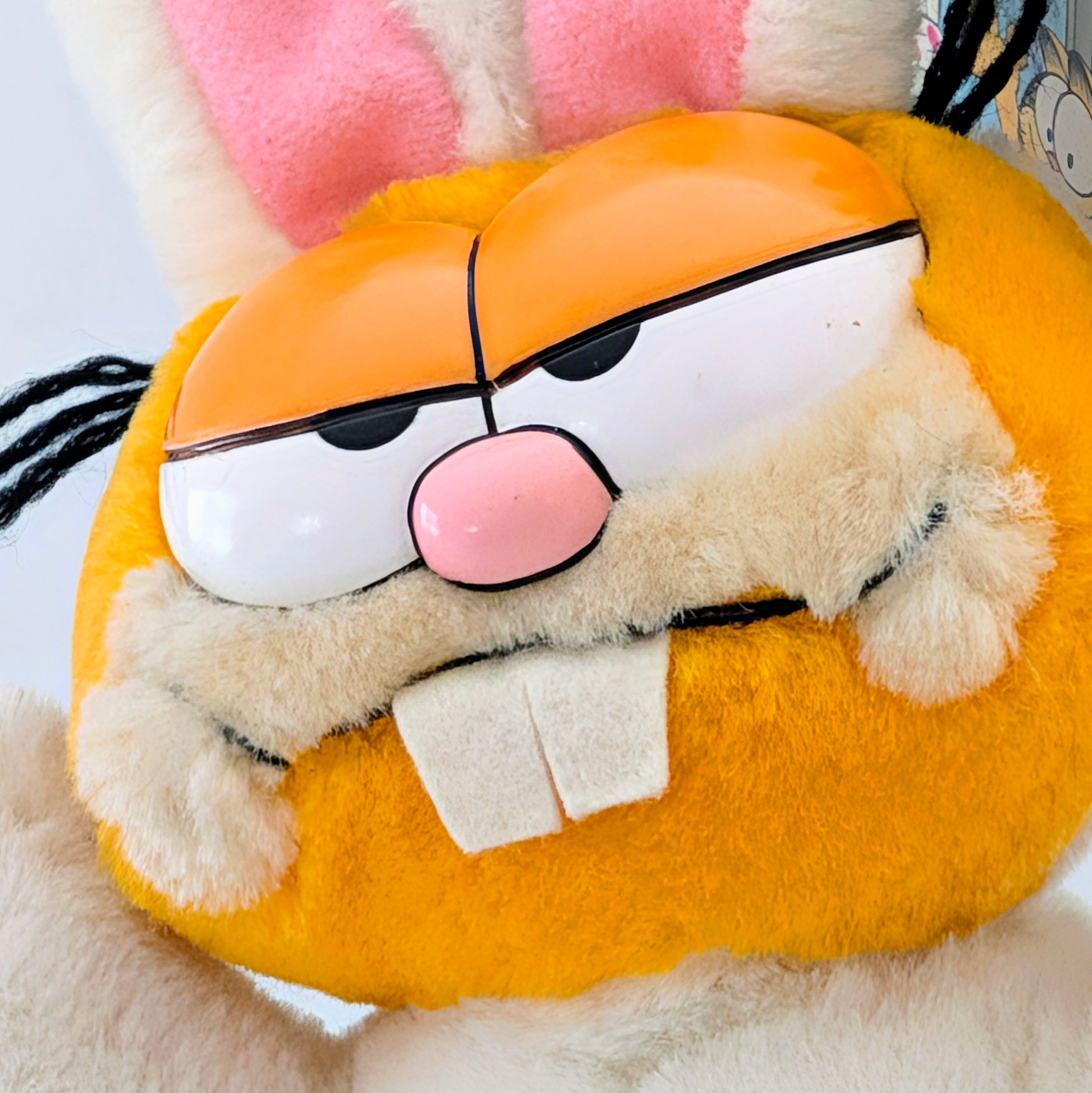 ☆ VINTAGE 1980年代初期 ☆【 Garfield ( ガーフィールド ) 】『 GARFIELD STUCK ON YOU 』吸盤付きぬいぐるみ プラッシュ plush 1980年代年製 〚アメリカン雑貨 アメトイ〛