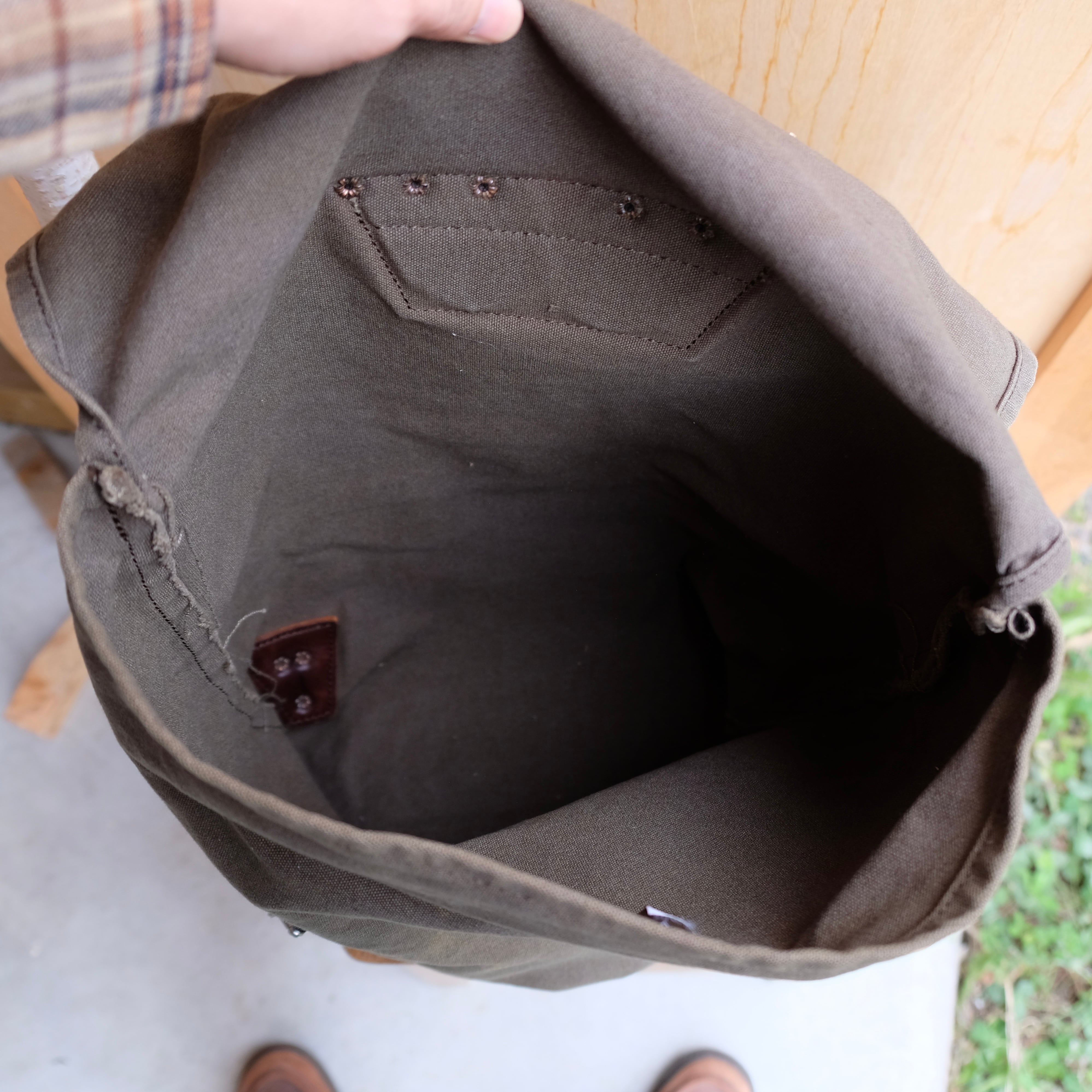 DULUTH PACK #51 UTILITY PACK (OLIVE) | COUNTRY CABIN OUTFITTERS / CCO.