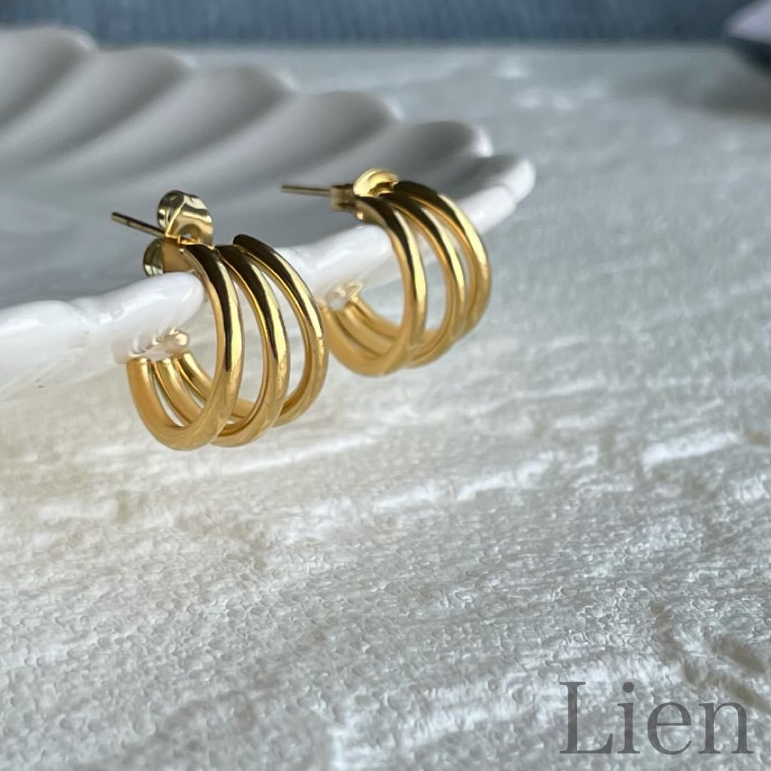 3連 フープ ピアス◇つけっぱなし!OK 316L サージカルステンレス Lien  